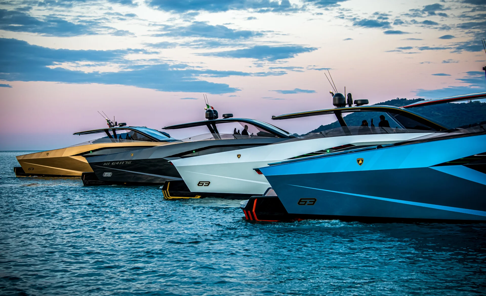 Several Tecnomar for Lamborghini 63 hulls lined up in different colours