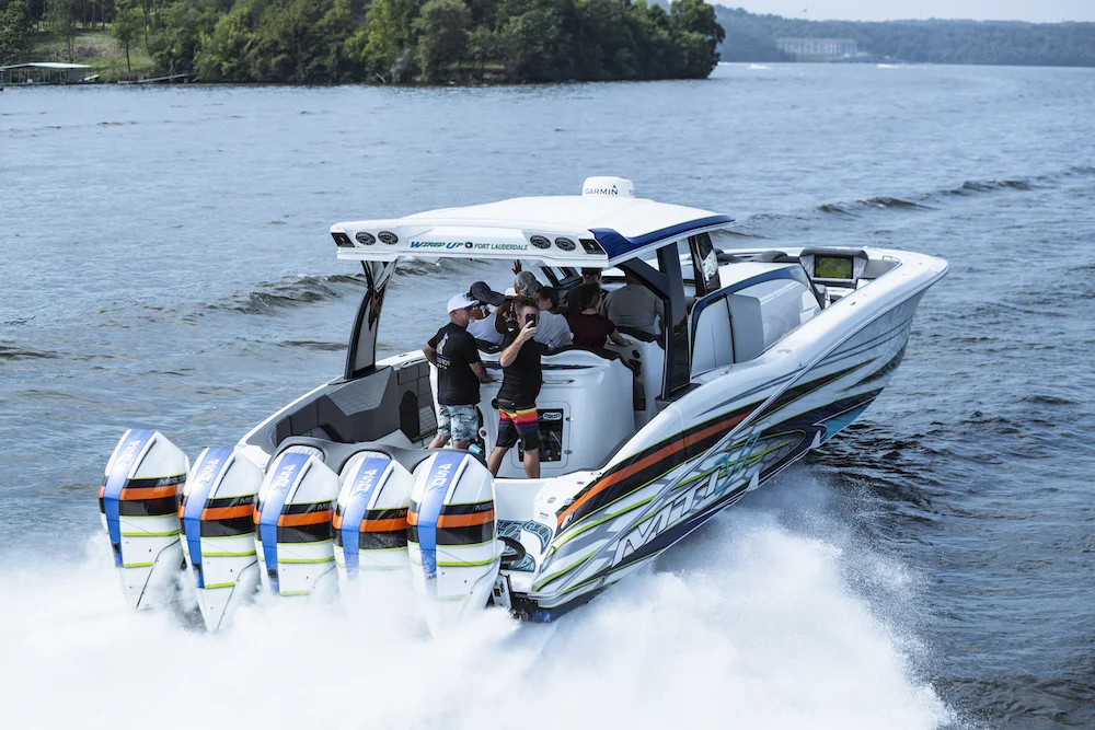 Outboard power package on the transom of an MTI underway